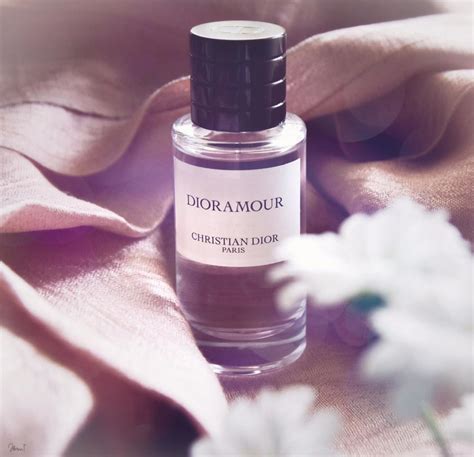 dioramour de dior|dior diorama perfume.